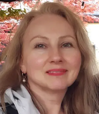 Oksana Jeter, Your Confidante. Counsellor, Transformation Coach and Wellbeing Mentor. Supporting clients in English and Russian.